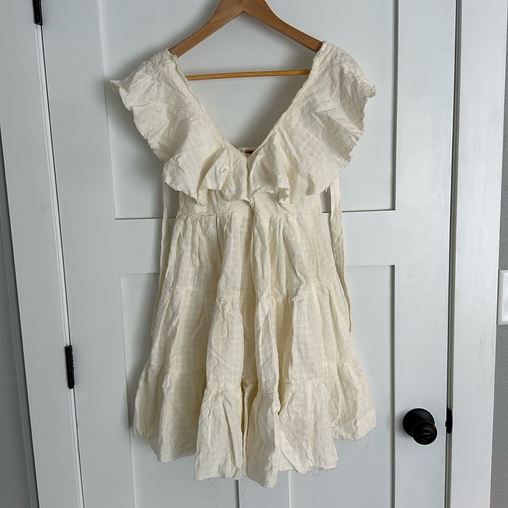 Free People Undone Mini Ecru Wash
Size XS